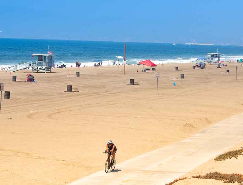 Dockweiler State Beach in Playa del Rey