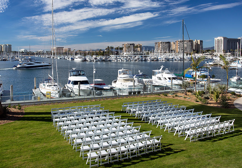 waterfront weddings at Marina del Rey Hotel