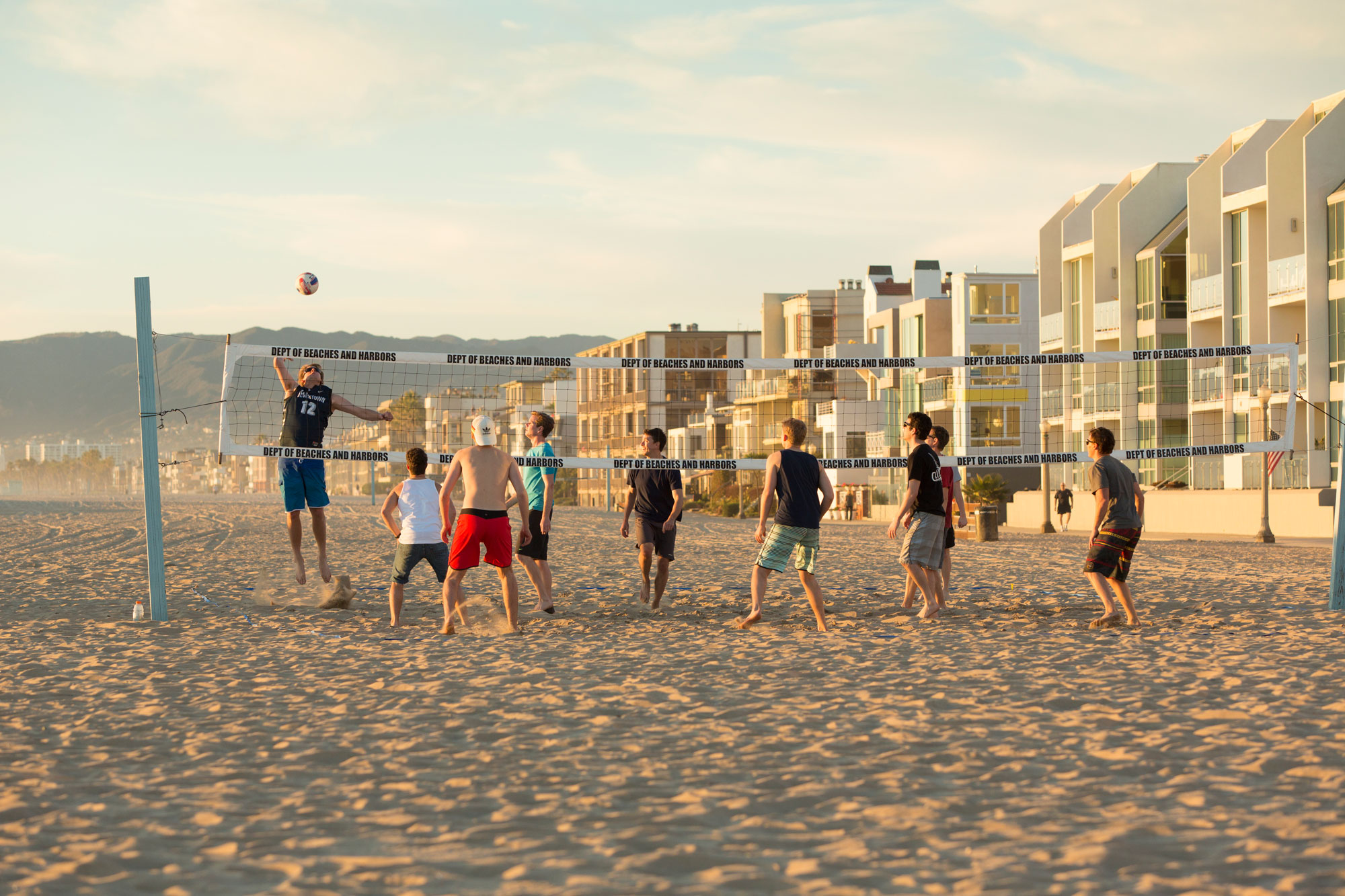 beach volleyball