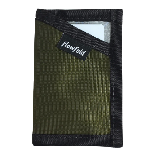 Minimalist Card Holder by flowfold